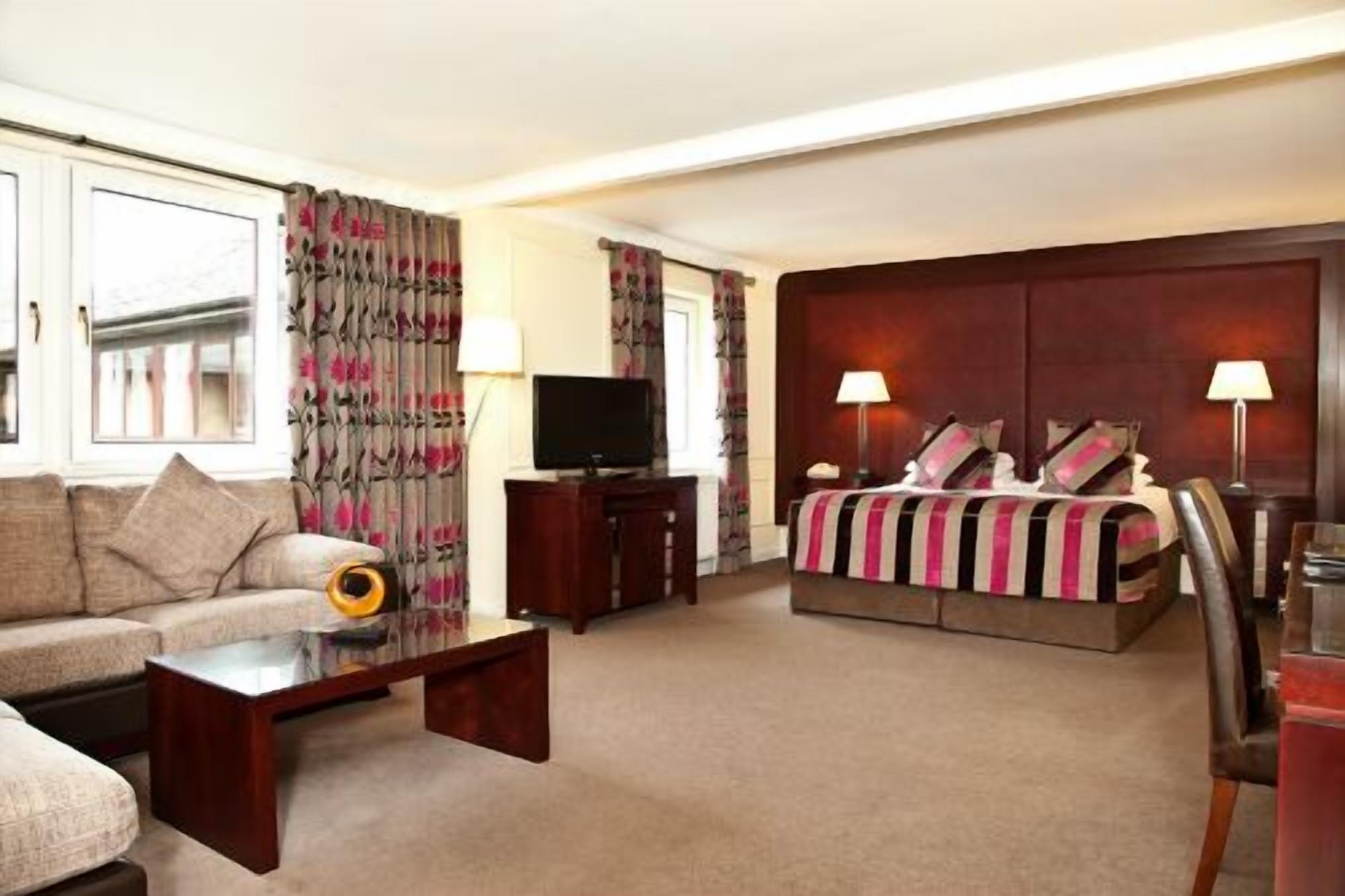 Airth Castle Hotel Экстерьер фото
